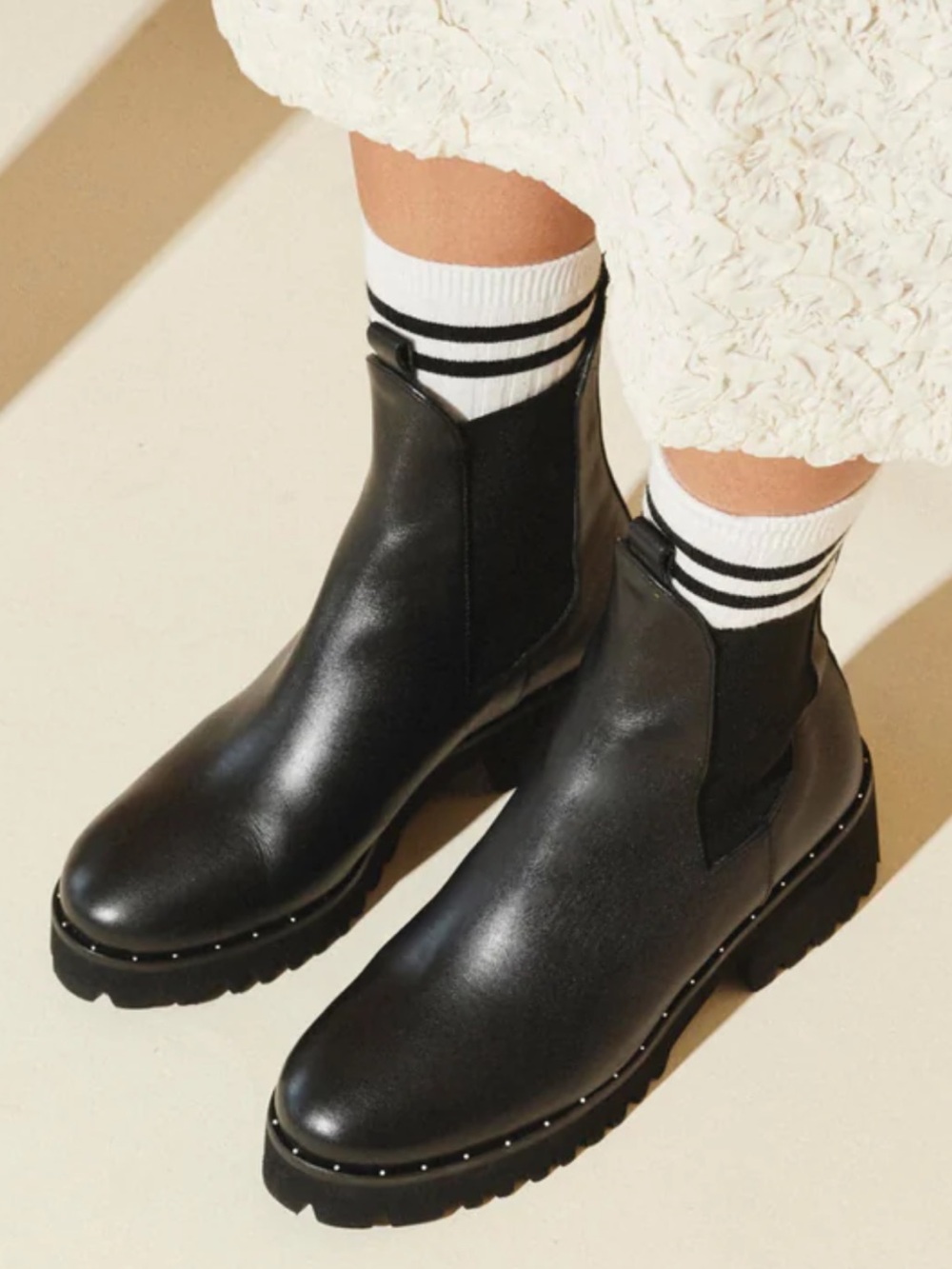 Freda Salvador Brooke Rain Resistant Boot Black Calf Leather 7